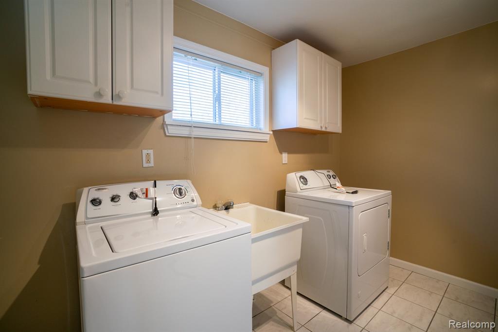 4205 Harding Street Dearborn Heights, MI 48125 - Photo 21 of 30