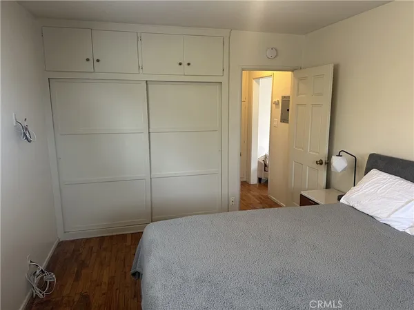 $2,500 | 630 1st Street, Unit 4, Hermosa Beach, CA 90254