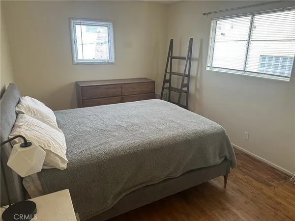 $2,500 | 630 1st Street, Unit 4, Hermosa Beach, CA 90254