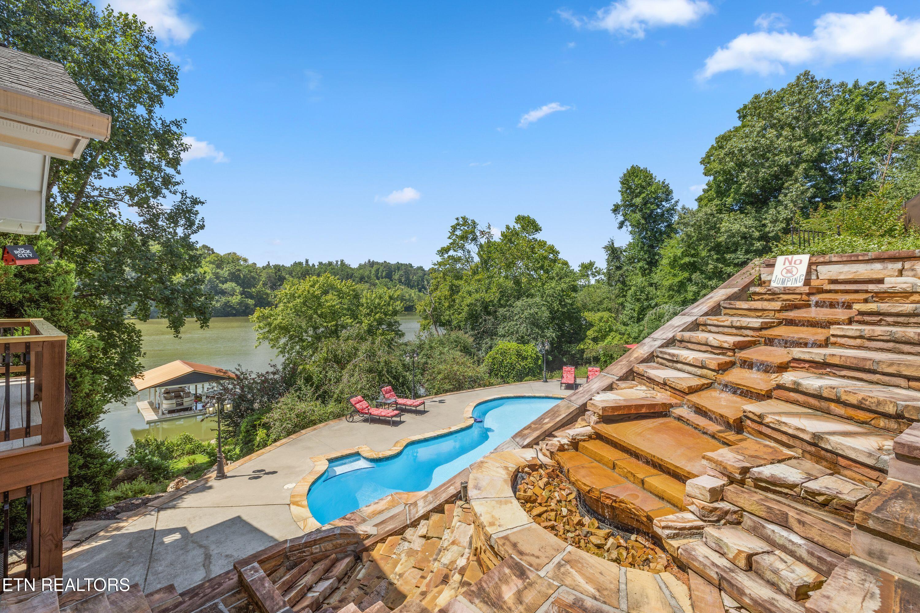 141 Settlers Road Harriman, TN 37748 - Photo 26 of 59 8RnWCDAo