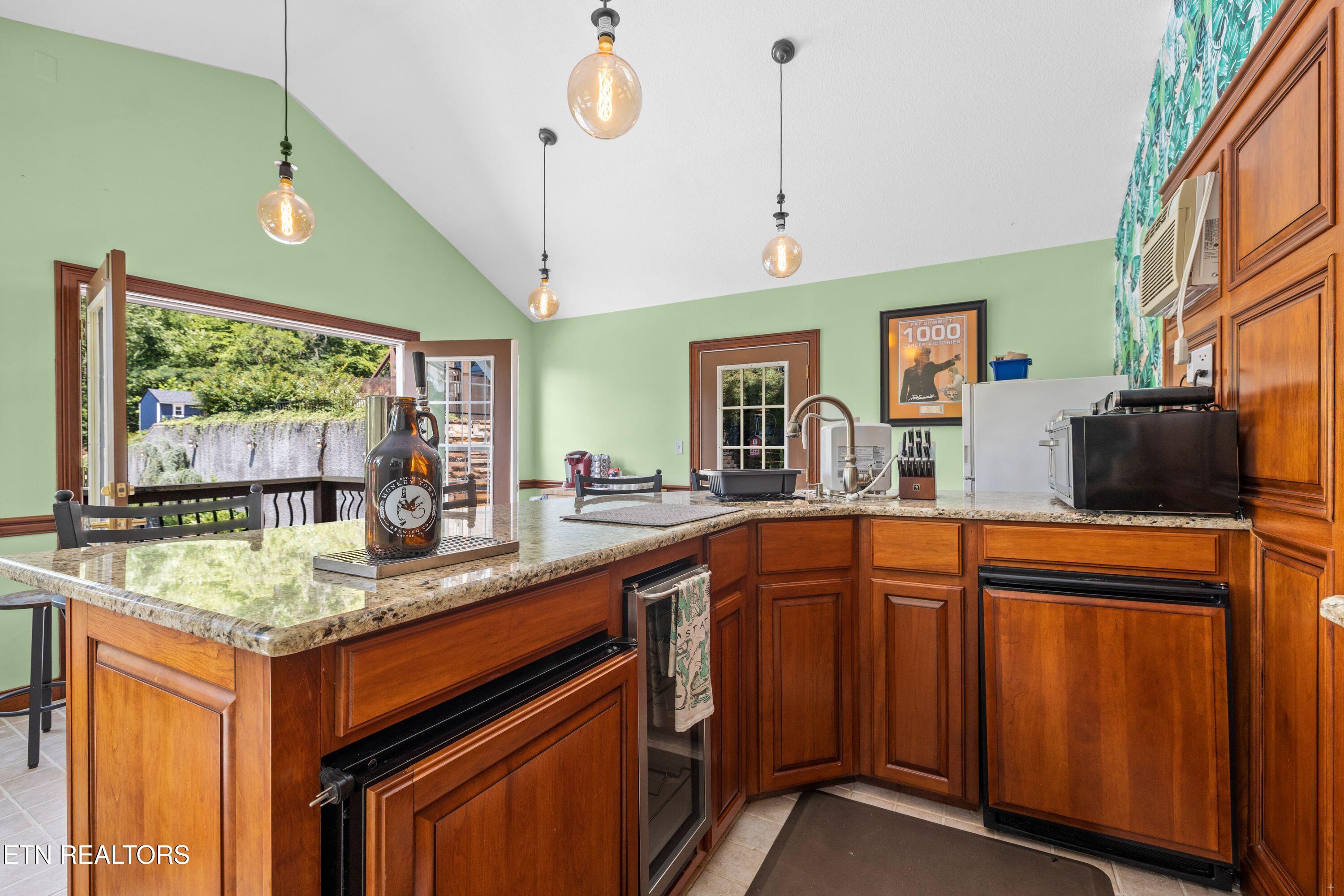 141 Settlers Road Harriman, TN 37748 - Photo 31 of 59 Pool house