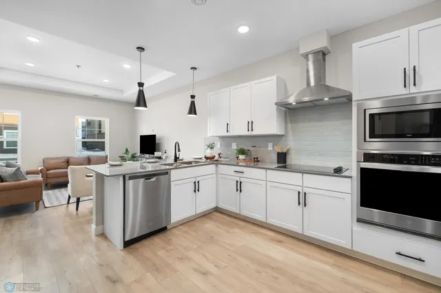 $389,900 | 5877 41st Street South, Fargo, ND 58104