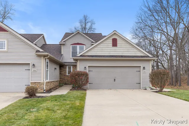 $349,000 | 504 Rivers Edge Lane, Portland, MI 48875