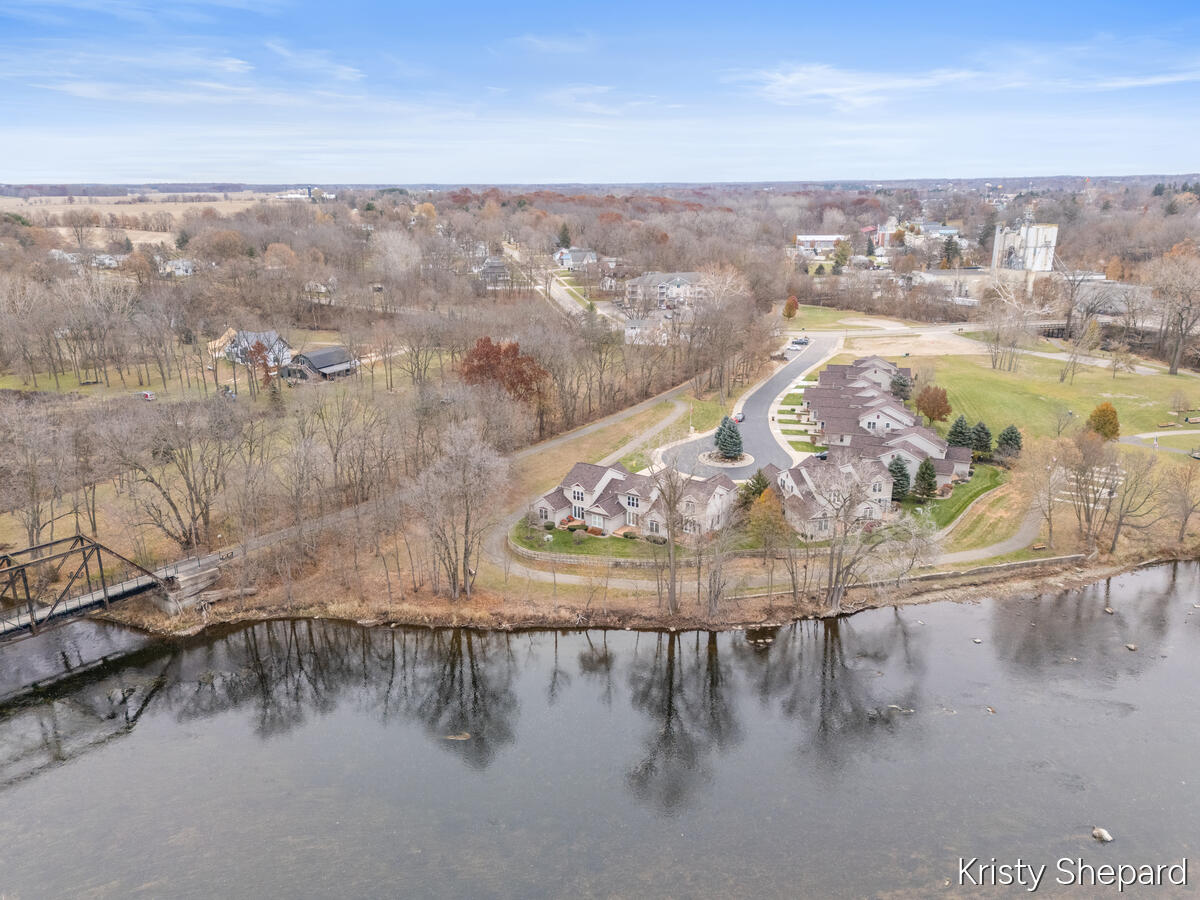 504 Rivers Edge Lane Portland, MI 48875 - Photo 5 of 35 5