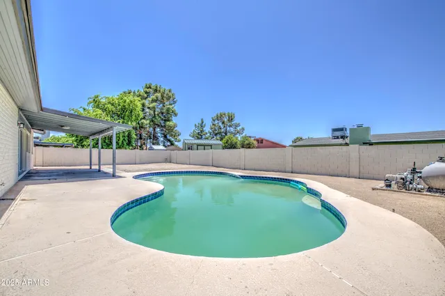 $495,000 | 14014 North 39th Avenue, Phoenix, AZ 85053