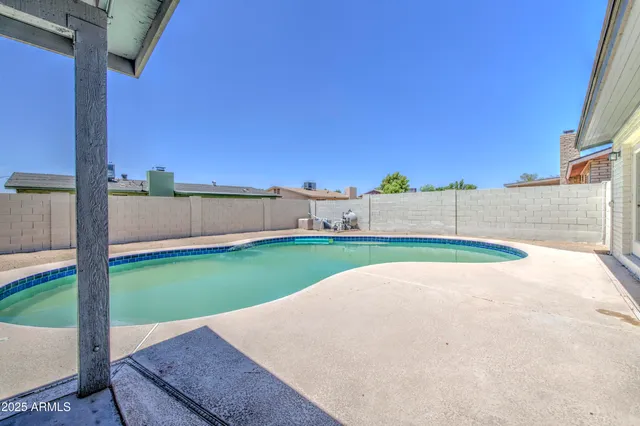 $495,000 | 14014 North 39th Avenue, Phoenix, AZ 85053
