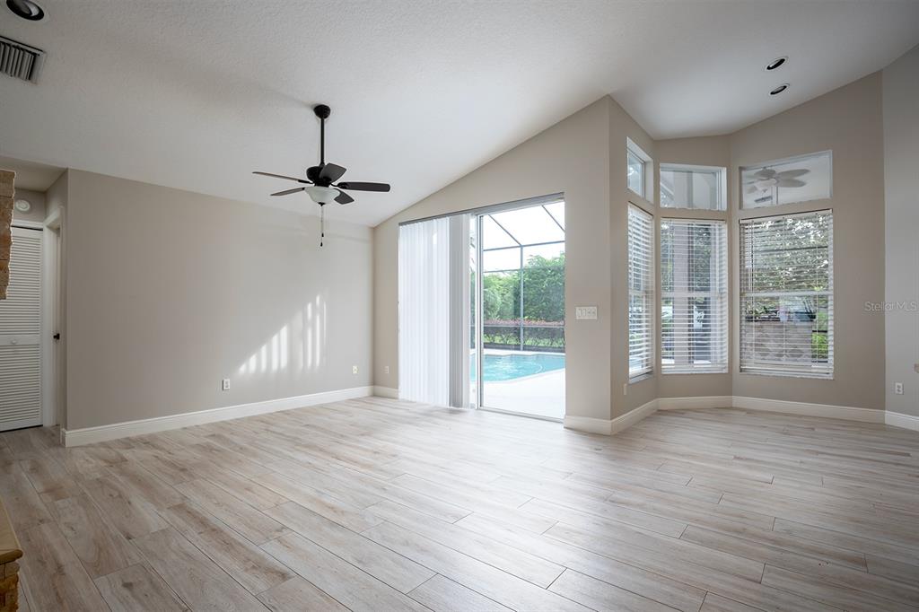 835 Grovesmere Loop Ocoee, FL 34761 - Photo 11 of 27 Family Room