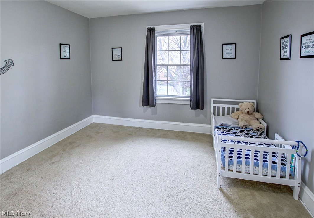 1040 Roanoke Road Cleveland Heights, OH 44121 - Photo 21 of 35