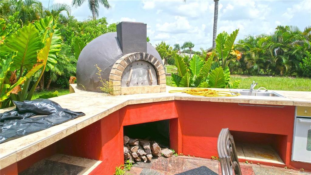 1820 El Rancho Drive Sun City Center, FL 33573 - Photo 8 of 70