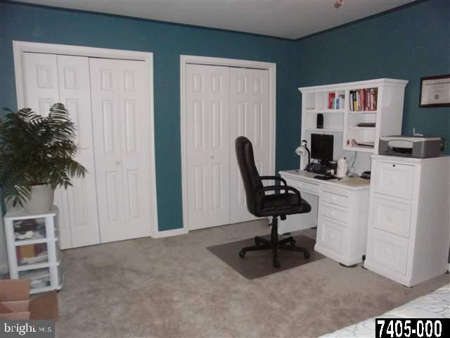 604 Chambers Ridge York, PA 17402 - Photo 3 of 19 Gallery Image 3