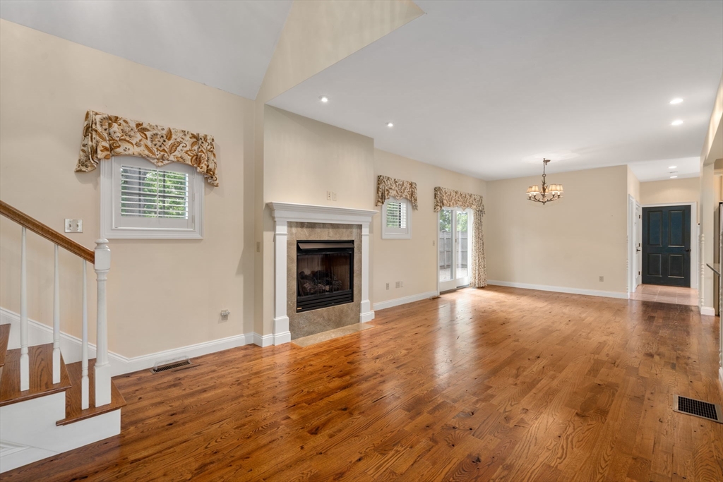 126 R Mt Pleasant Avenue Gloucester, MA 01930 - Photo 8 of 27