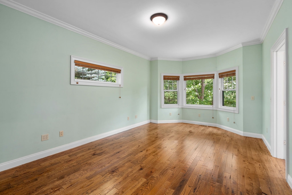 126 R Mt Pleasant Avenue Gloucester, MA 01930 - Photo 10 of 27