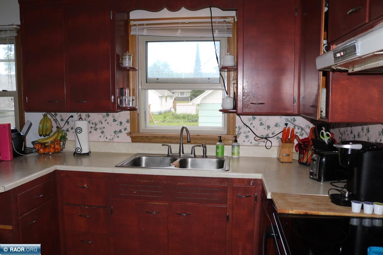 404 5th Avenue North Biwabik, MN 55708 - Photo 10 of 31