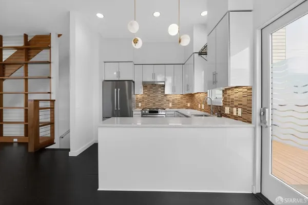 $5,300 | 100 Coleman Street, San Francisco, CA 94124