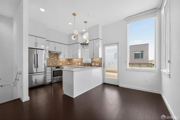 $5,300 | 100 Coleman Street, San Francisco, CA 94124