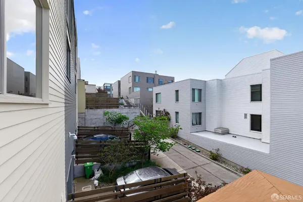 $5,300 | 100 Coleman Street, San Francisco, CA 94124