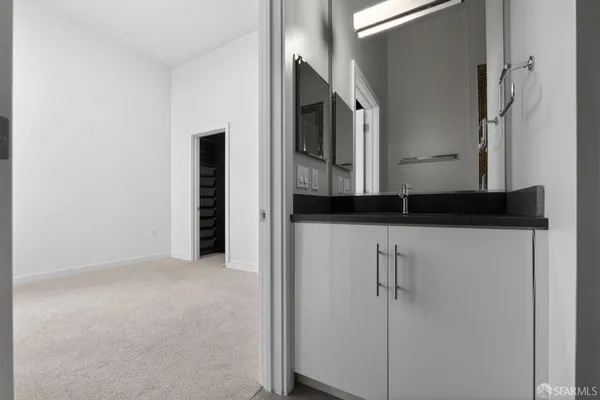 $5,300 | 100 Coleman Street, San Francisco, CA 94124