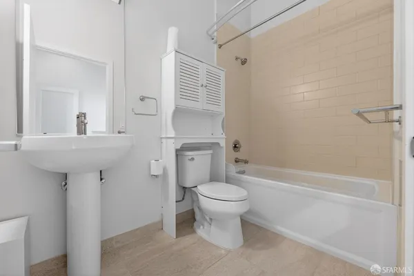 $5,300 | 100 Coleman Street, San Francisco, CA 94124