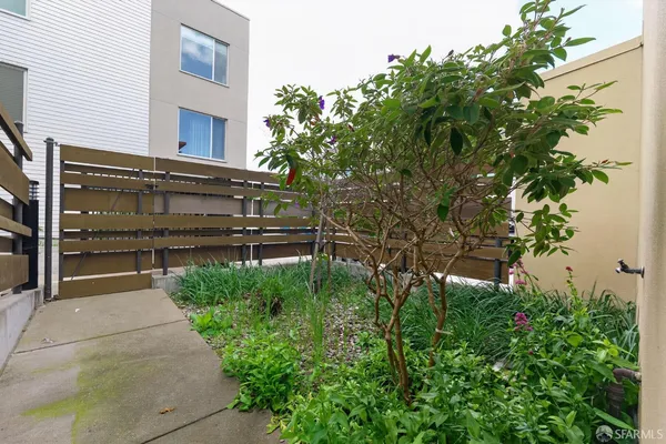 $5,300 | 100 Coleman Street, San Francisco, CA 94124