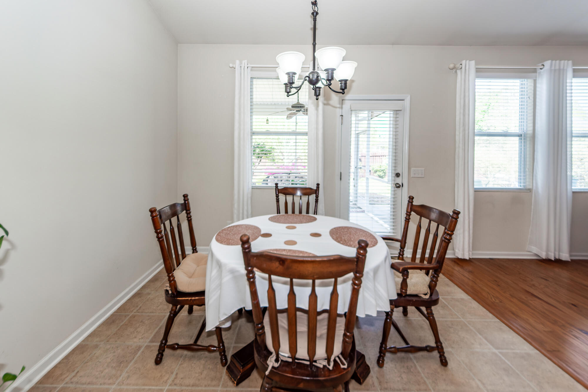 3102 Cold Harbor Way Charleston, SC 29414 - Photo 11 of 40 11 (1)