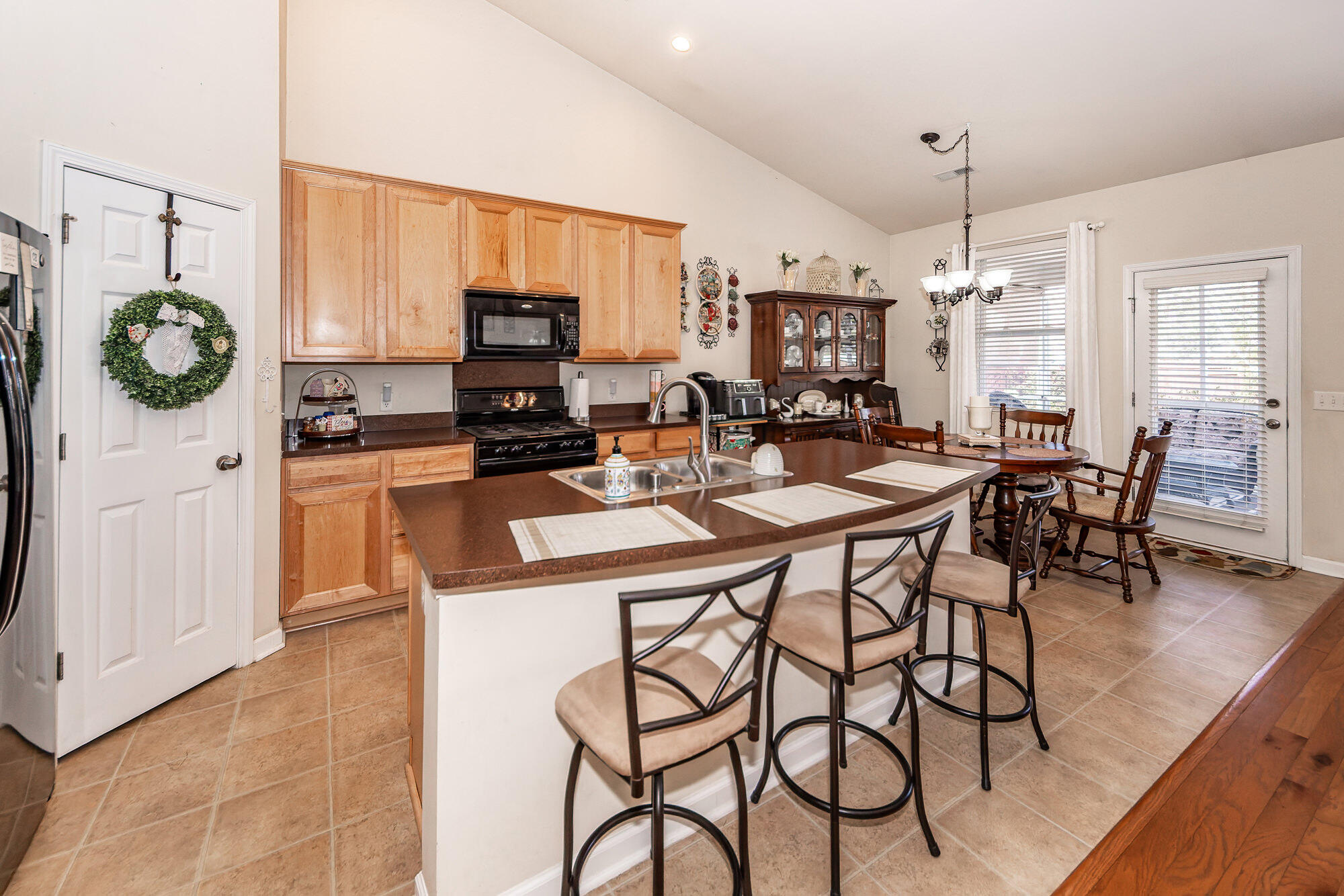 3102 Cold Harbor Way Charleston, SC 29414 - Photo 12 of 38 12 (1)