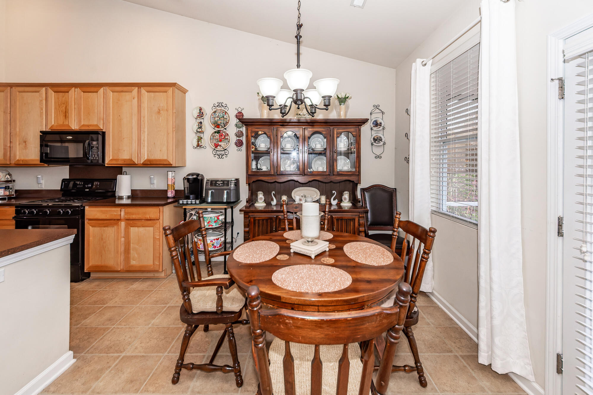 3102 Cold Harbor Way Charleston, SC 29414 - Photo 18 of 38 18 (1)