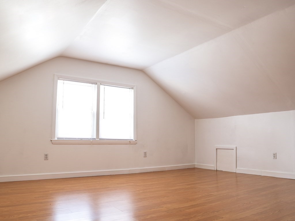 26 Stangus Road Lynn, MA 01905 - Photo 16 of 33 Gallery Image 16
