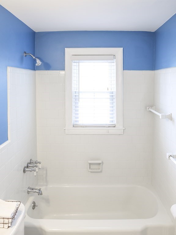 26 Stangus Road Lynn, MA 01905 - Photo 10 of 33 Gallery Image 10