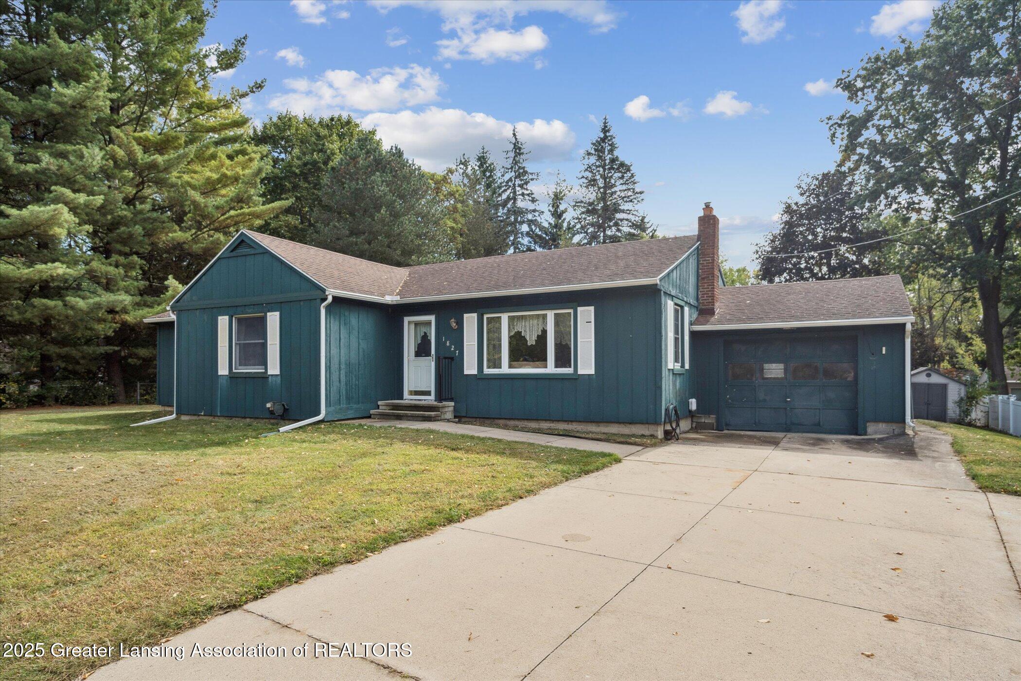 04-1827-Towner-Rd-Haslett-MI-48840-Windo