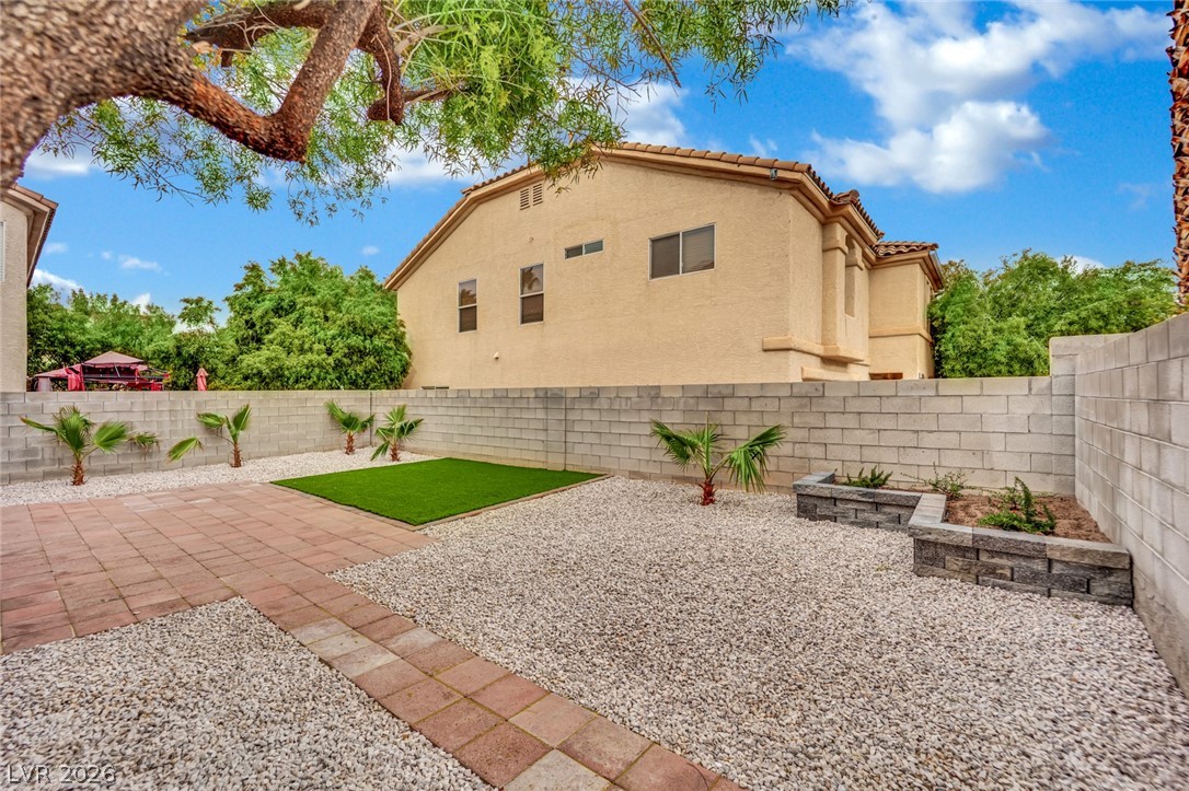 156 Rancho Maria Street Las Vegas, NV 89148 - Photo 29 of 32