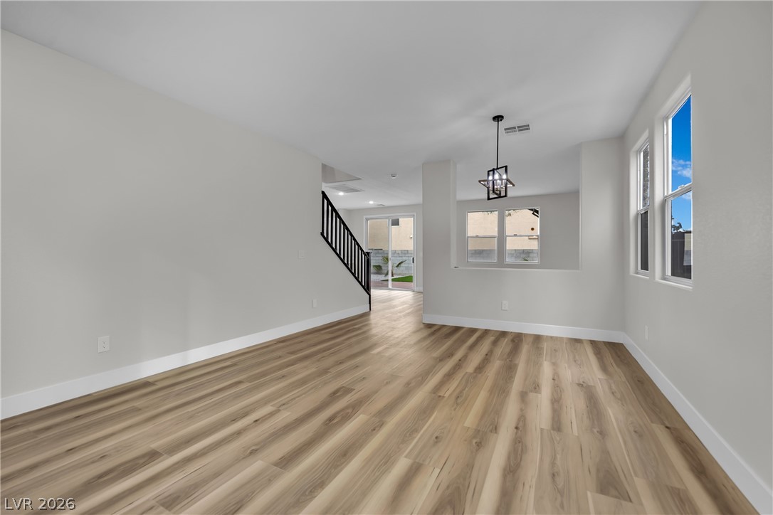 156 Rancho Maria Street Las Vegas, NV 89148 - Photo 9 of 32