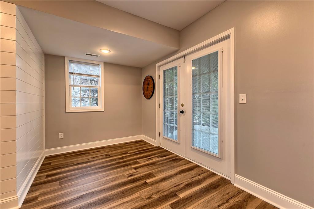 7010 Crider Road Mars, PA 16046 - Photo 26 of 32