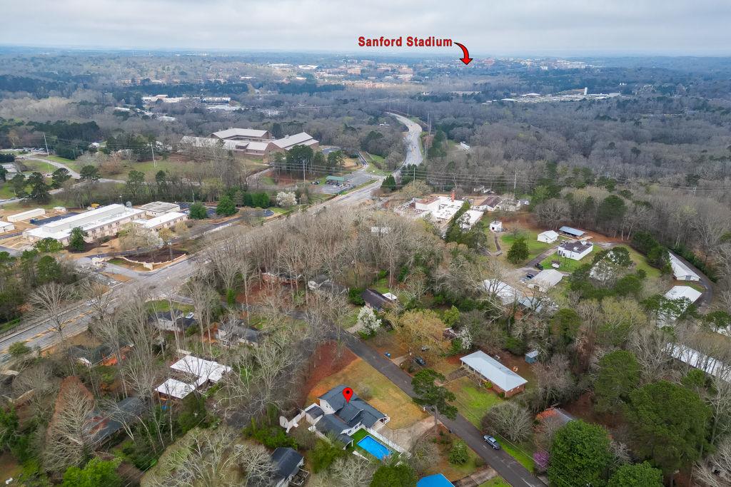 206 College Circle Athens, GA 30605 - Photo 3 of 60