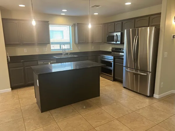 $2,700 | 4182 East Bonanza Road, Gilbert, AZ 85297