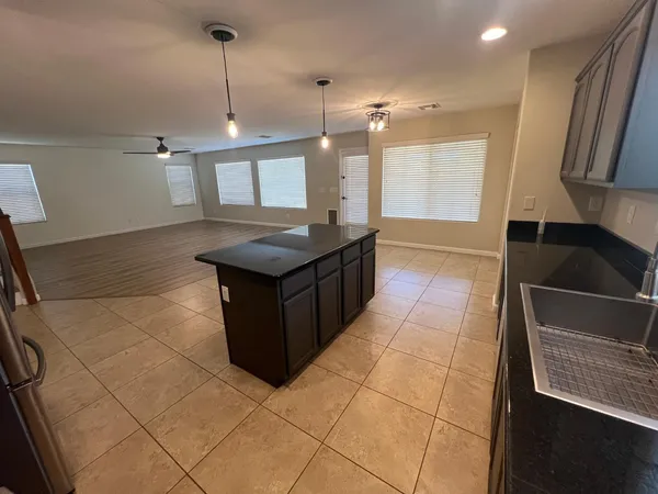 $2,700 | 4182 East Bonanza Road, Gilbert, AZ 85297