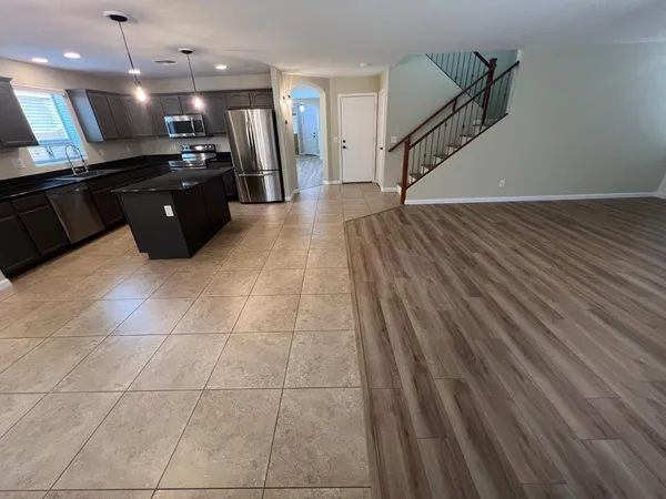 $2,700 | 4182 East Bonanza Road, Gilbert, AZ 85297