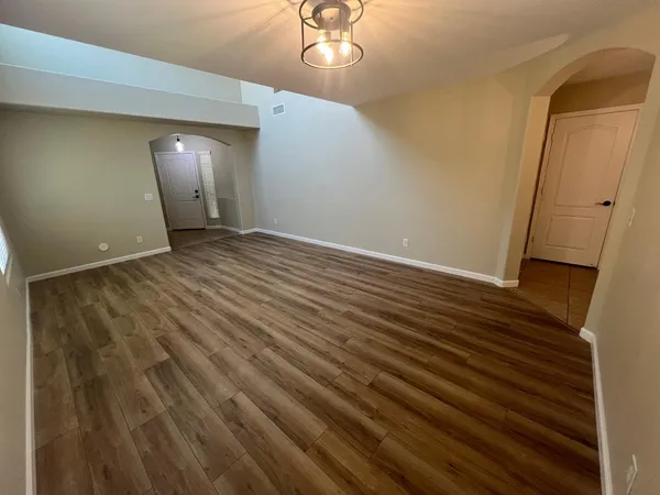 $2,700 | 4182 East Bonanza Road, Gilbert, AZ 85297