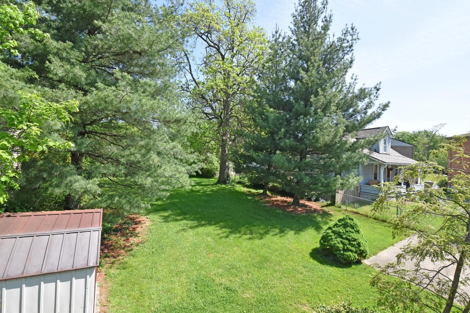 2372 West Galbraith Road Cincinnati, OH 45239 - Photo 35 of 43 Gallery Image 35