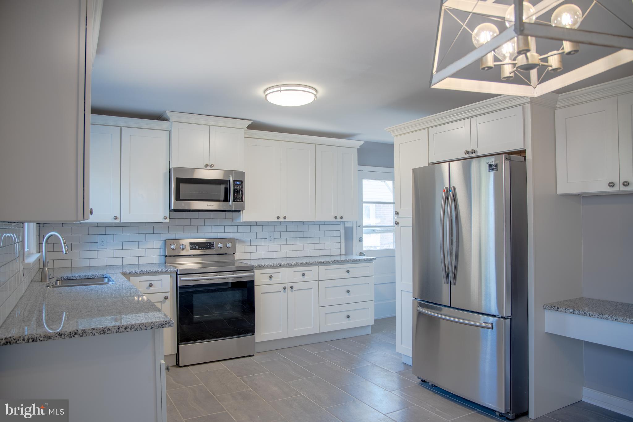 24 Fargreen Road Camp Hill, PA 17011 - Photo 5 of 14 Gallery Image 5