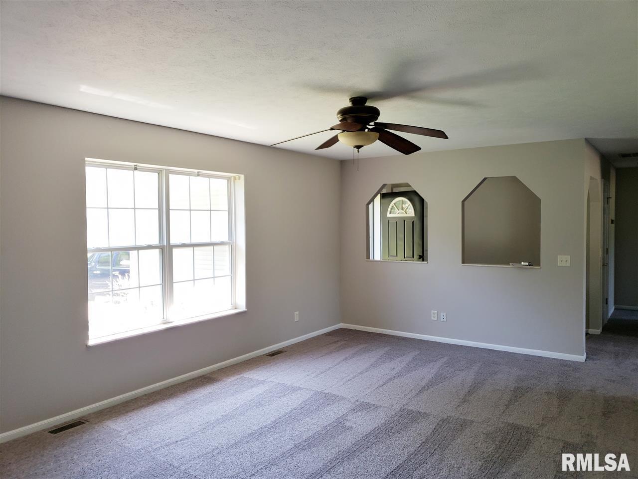 107 Cahokia Road Marquette Heights, IL 61554 - Photo 2 of 14 Gallery Image 2