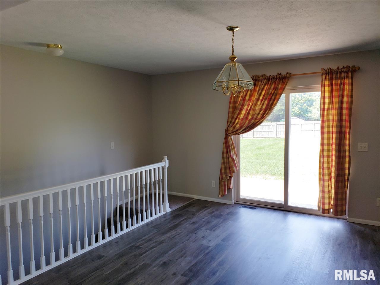 107 Cahokia Road Marquette Heights, IL 61554 - Photo 4 of 14 Gallery Image 4