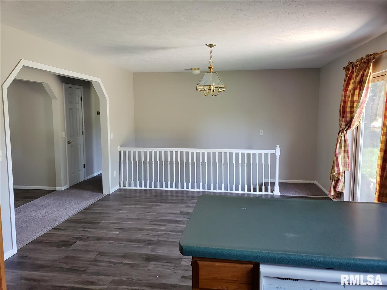 107 Cahokia Road Marquette Heights, IL 61554 - Photo 5 of 14 Gallery Image 5