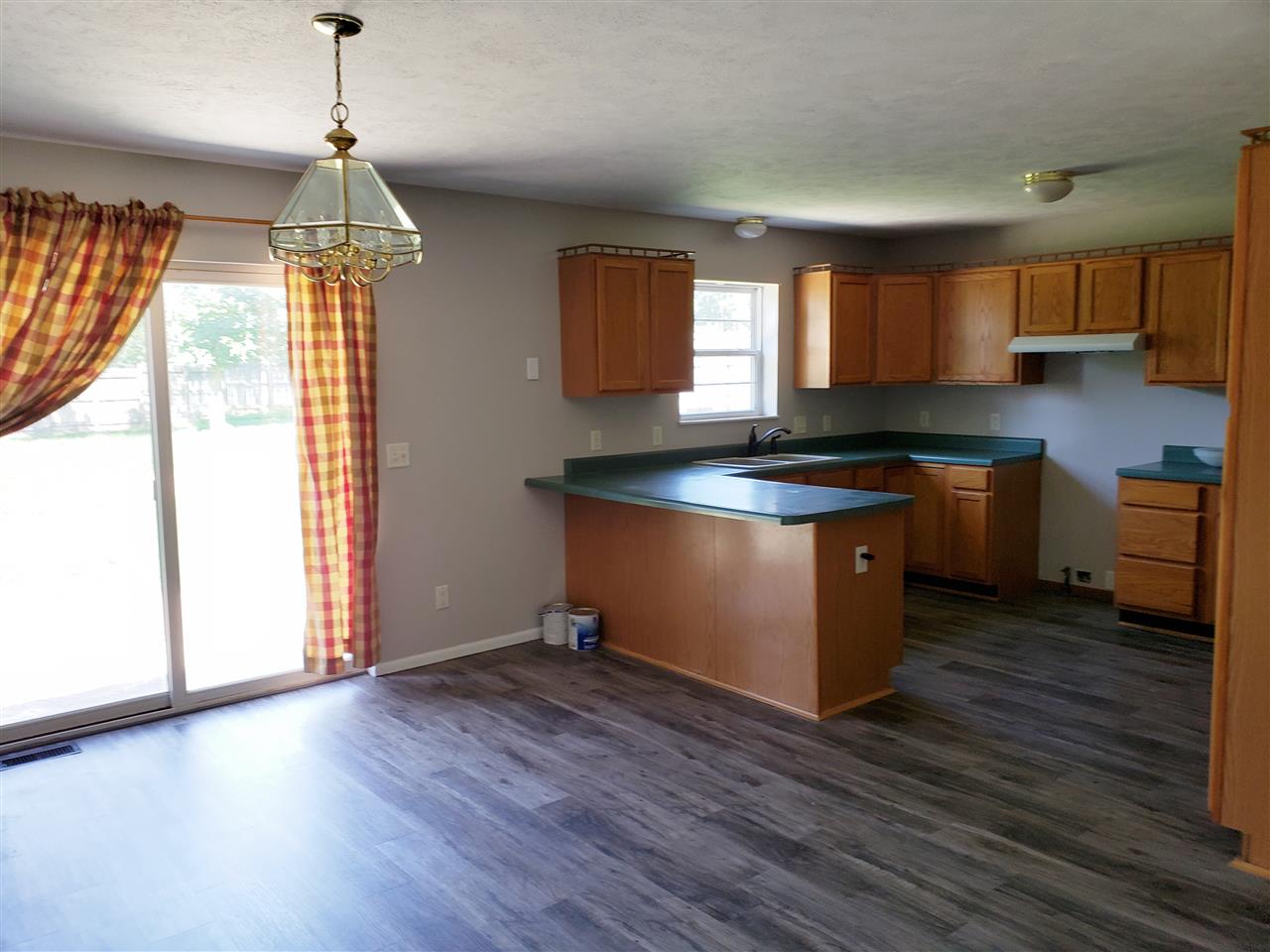 107 Cahokia Road Marquette Heights, IL 61554 - Photo 6 of 14 Gallery Image 6