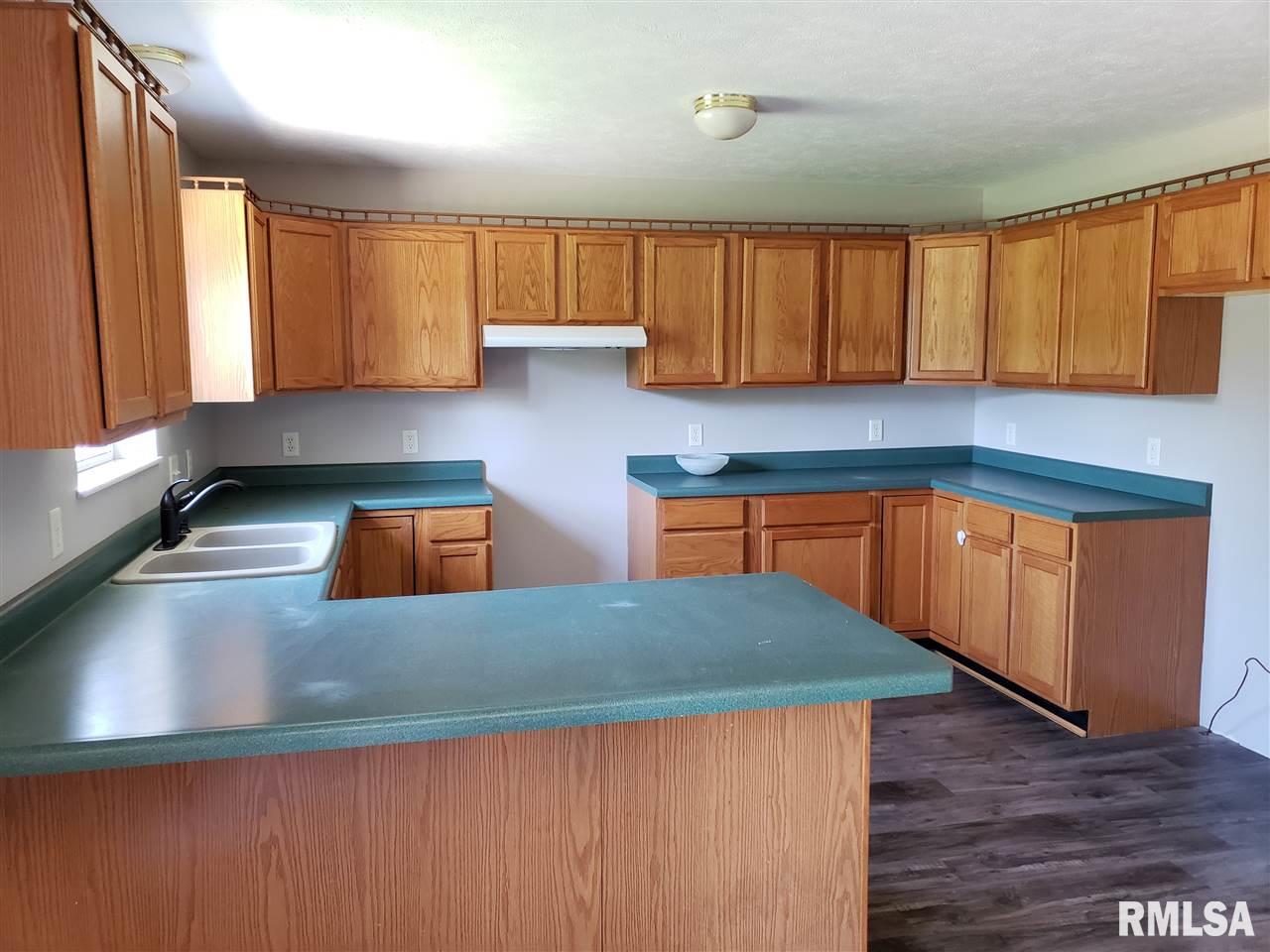 107 Cahokia Road Marquette Heights, IL 61554 - Photo 8 of 14 Gallery Image 8