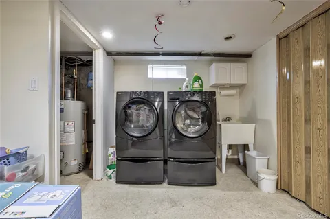 $775,000 | 11 Jamaica Avenue, Plainview, NY 11803