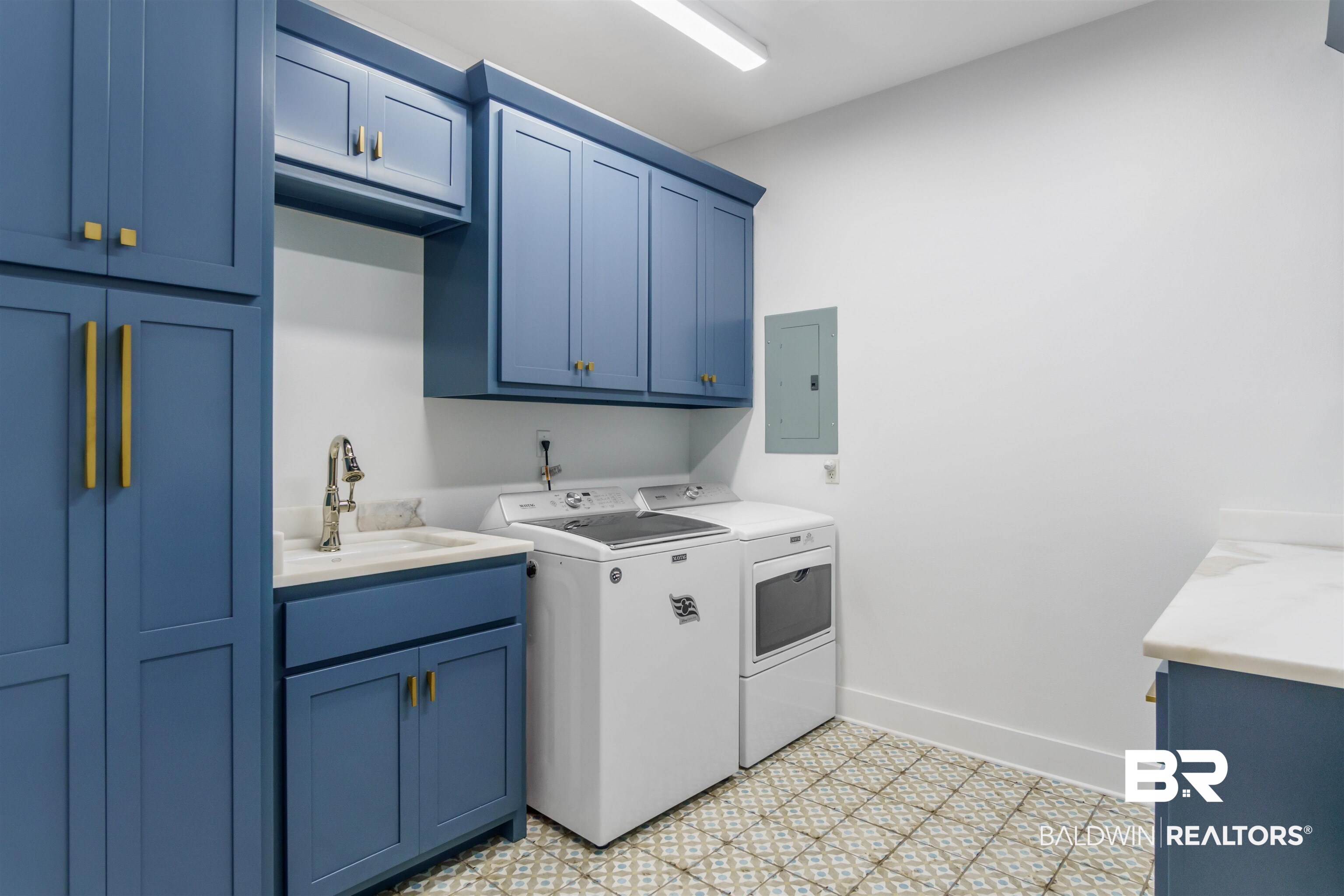 17561 County Road 55 Silverhill, AL 36576 - Photo 36 of 50 Laundry Room