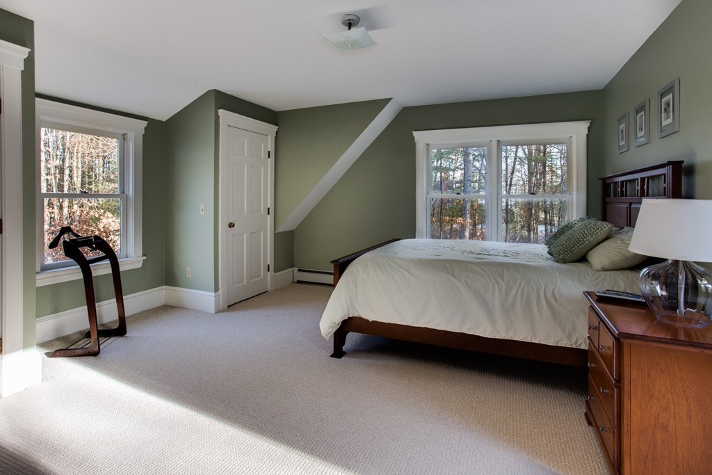 61 Sterling Road Holden, MA 01522 - Photo 17 of 28