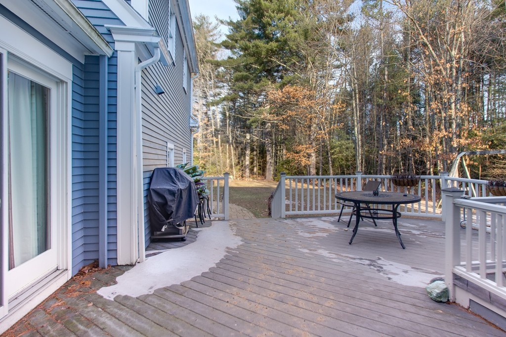 61 Sterling Road Holden, MA 01522 - Photo 22 of 28
