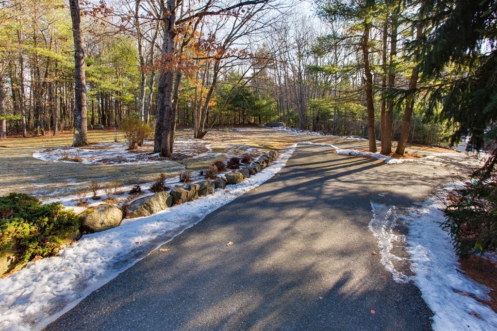 61 Sterling Road Holden, MA 01522 - Photo 24 of 28