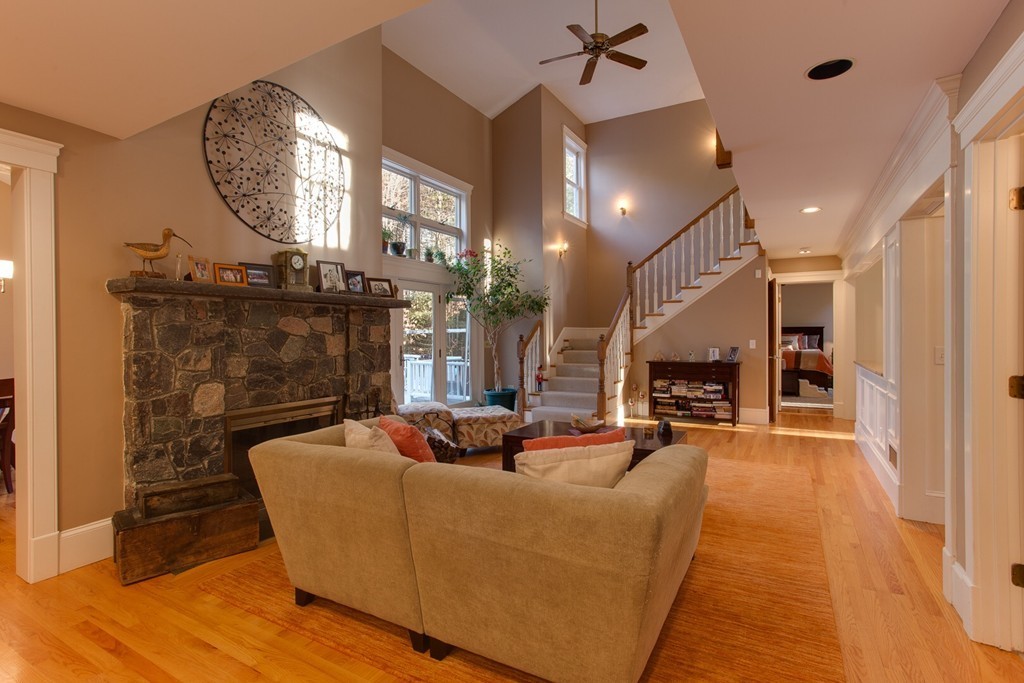 61 Sterling Road Holden, MA 01522 - Photo 7 of 28